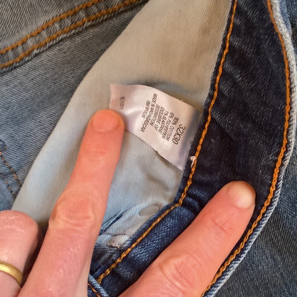 Men’s ridge cut jeans, 32–30- some wear from work, please see photos - Picture 4 of 11